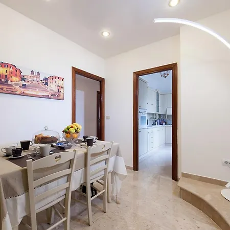 Residenza Dei Pontefici Rom